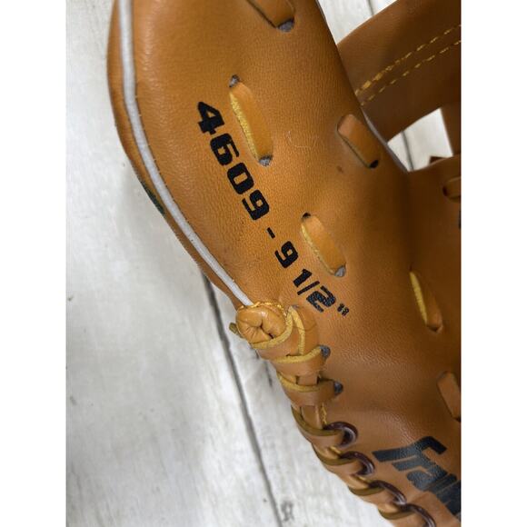 Franklin Field Master Baseball Glove Right Handed, 9 1/2” #4609 - Picture 7 of 7